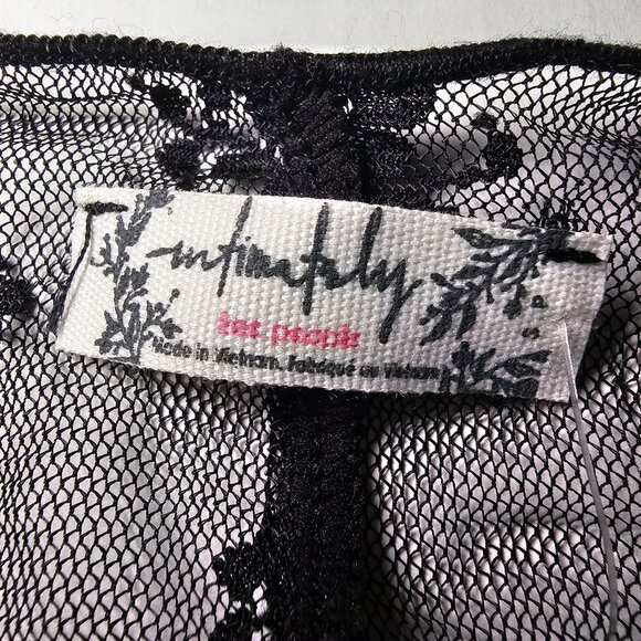 Intimately Free People Full Bloom Lace Top Long Slv Sheer Asymmetric Black NWT S - Picture 7 of 14